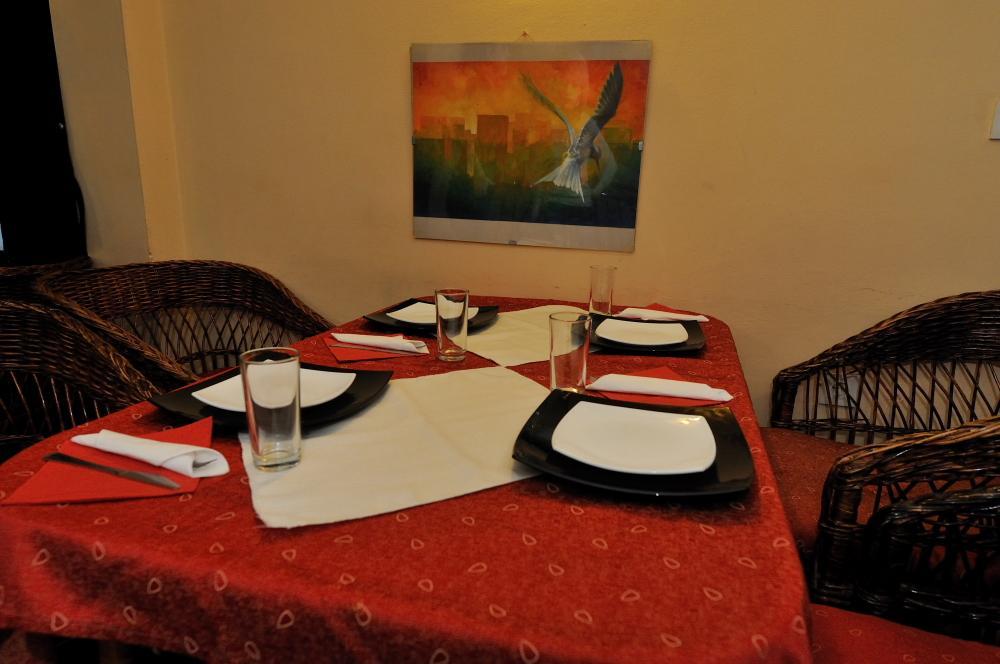 Family Hotel Prolet شومن المظهر الخارجي الصورة